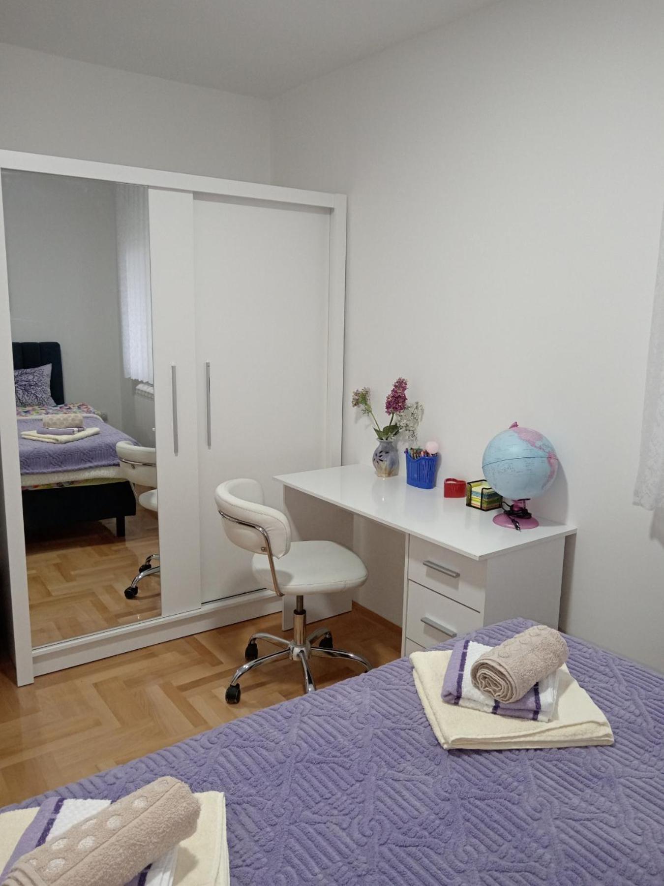Apartman Lara Pirot Exterior foto